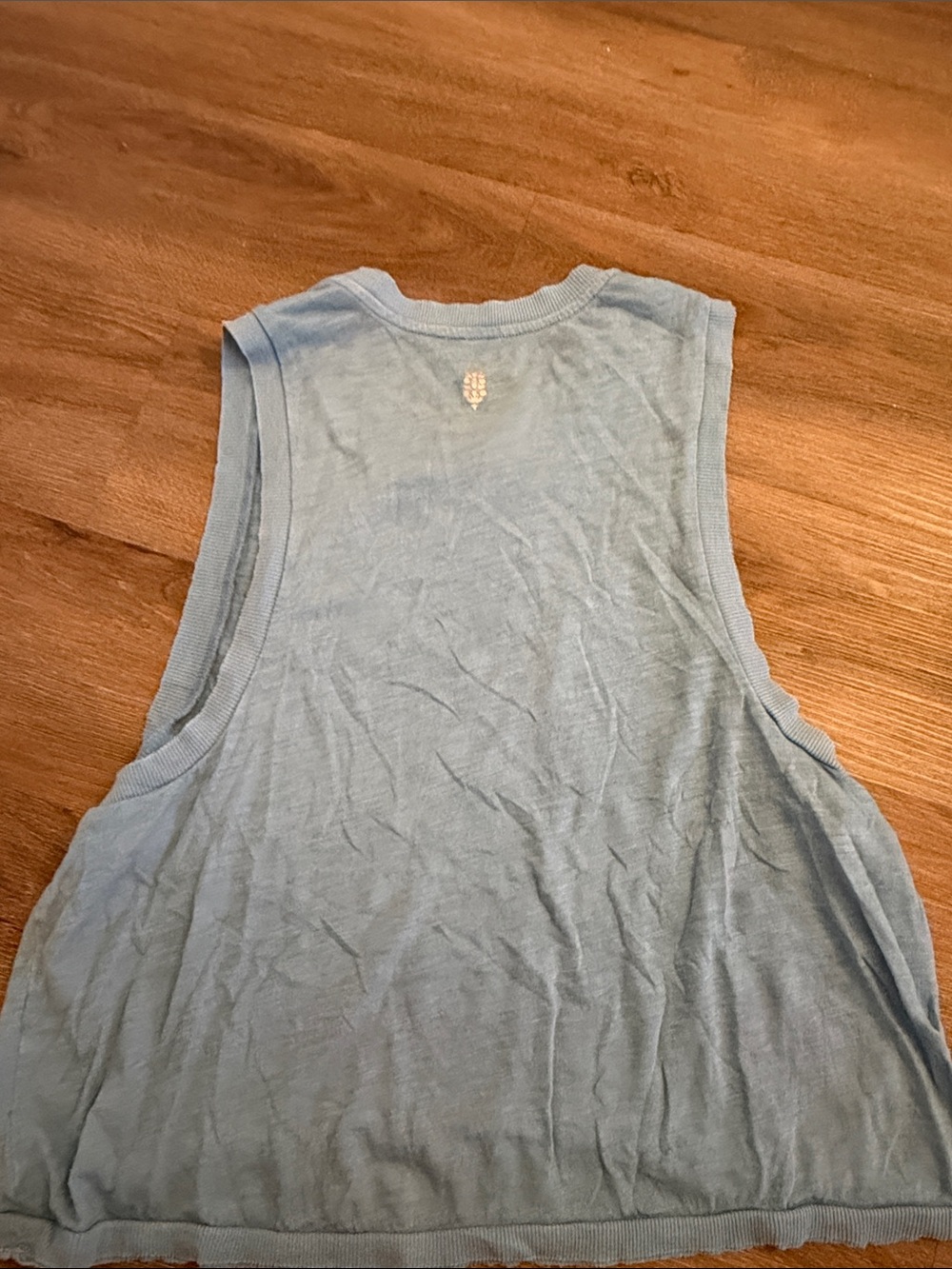 Women’s Light Blue Cropped Muscle Tank Top - Picture 3 of 3